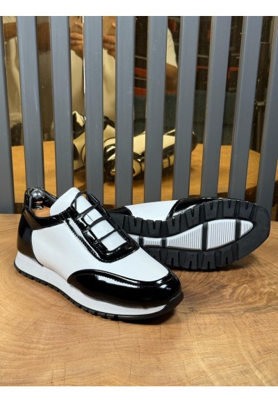 YENİ SEZON ZR SNEAKER MODEL -BEYAZ MAT - SİYAH RUGAN