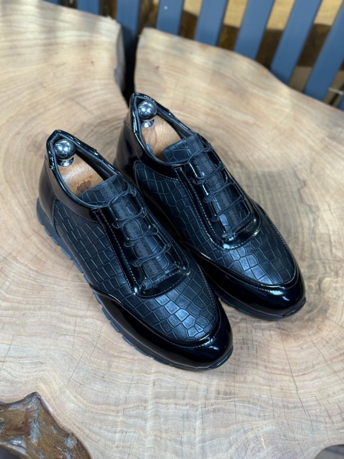 YENİ SEZON ZR SNEAKER MODEL - SİYAH KROKAN RUGAN YENİ SEZON ZR SNEAKER MODEL - SİYAH KROKAN RUGAN