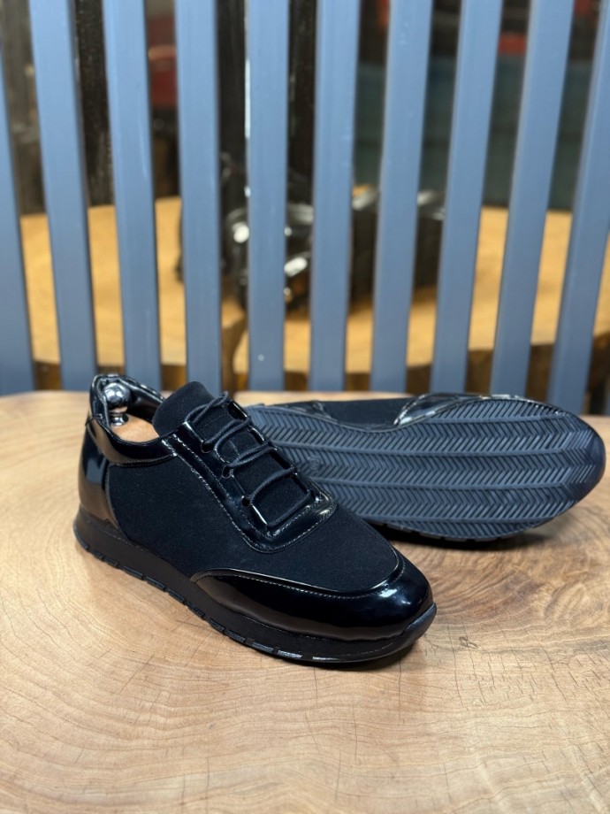 YENİ SEZON ZR SNEAKER MODEL - SİYAH RUGAN / SÜET YENİ SEZON ZR SNEAKER MODEL - SİYAH RUGAN / SÜET