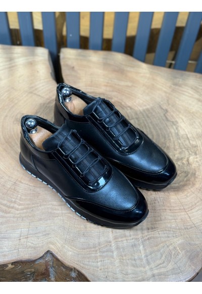 YENİ SEZON ZR SNEAKER MODEL - SİYAH RUGAN MAT