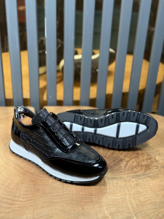 YENİ SEZON ZR SNEAKER MODEL - SİYAH RUGAN KROKAN YENİ SEZON ZR SNEAKER MODEL - SİYAH RUGAN KROKAN