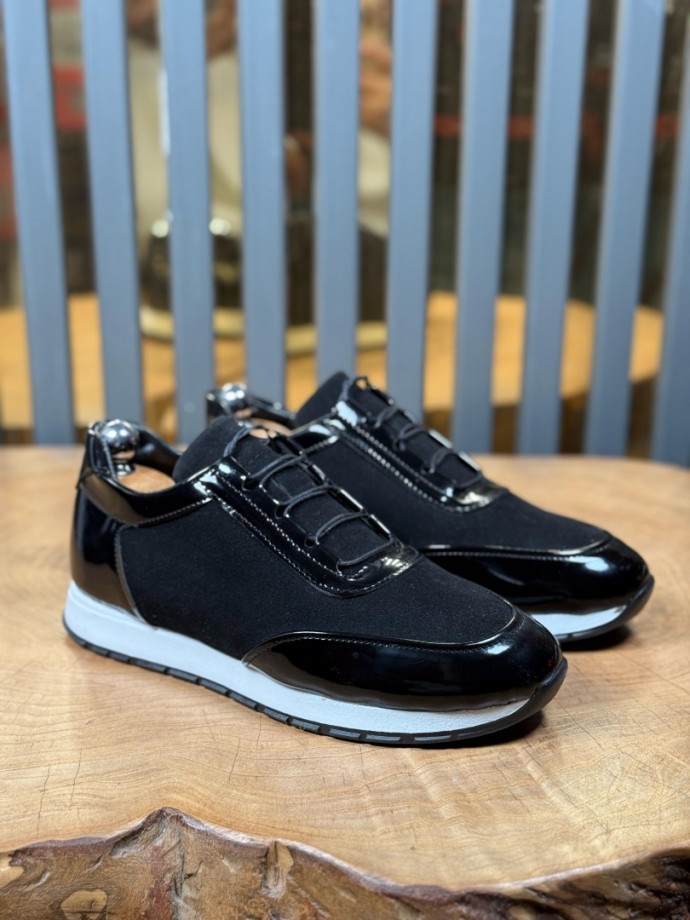 YENİ SEZON ZR SNEAKER MODEL - SİYAH RUGAN SÜET YENİ SEZON ZR SNEAKER MODEL - SİYAH RUGAN SÜET