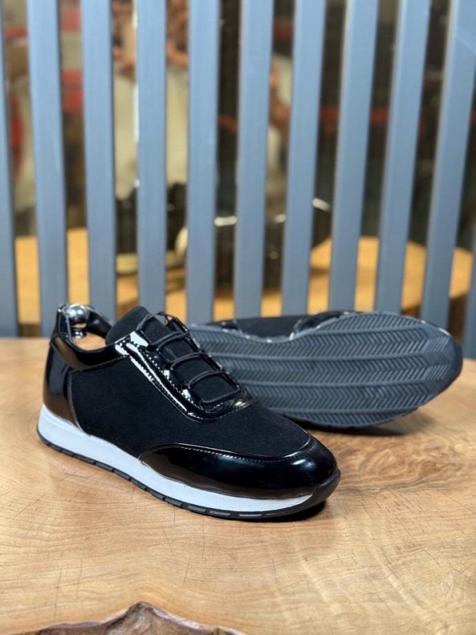 YENİ SEZON ZR SNEAKER MODEL - SİYAH RUGAN SÜET YENİ SEZON ZR SNEAKER MODEL - SİYAH RUGAN SÜET