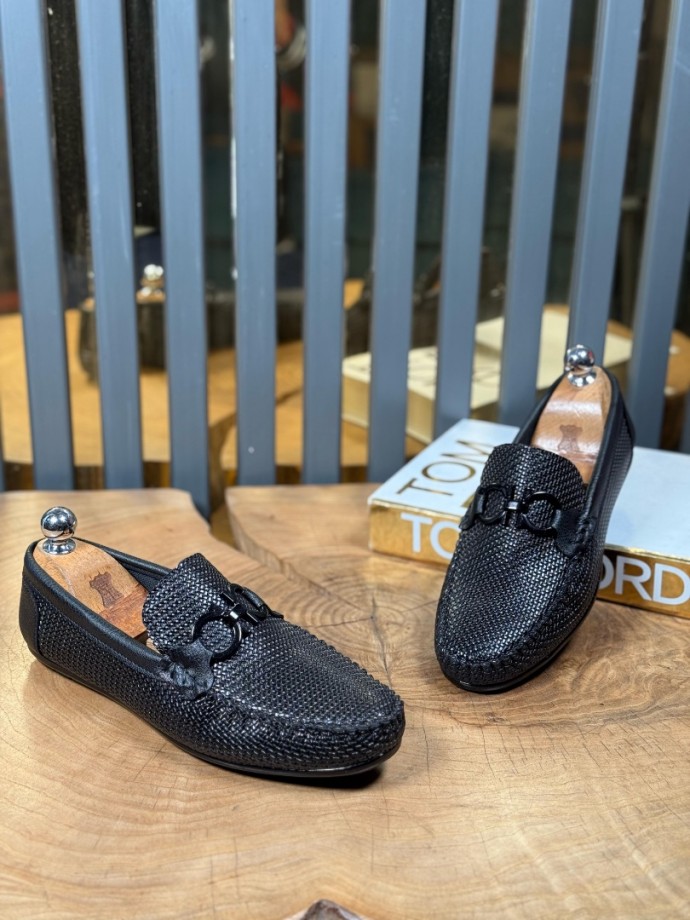 YENİ SEZON YAZLIK CHNL ROK MODEL - SİYAH UZAY DERİ