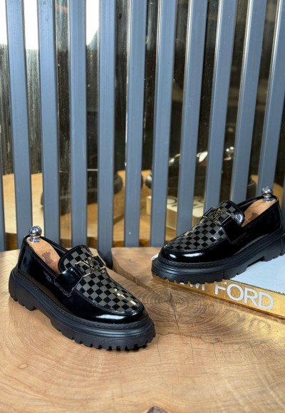 YENİ SEZON CASUAL LV MODEL - SİYAH RUGAN DERİ