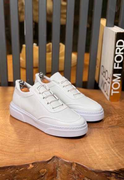 YENİ SEZON CASUAL ZR MODEL - BEYAZ DERİ YENİ SEZON CASUAL ZR MODEL - BEYAZ DERİ