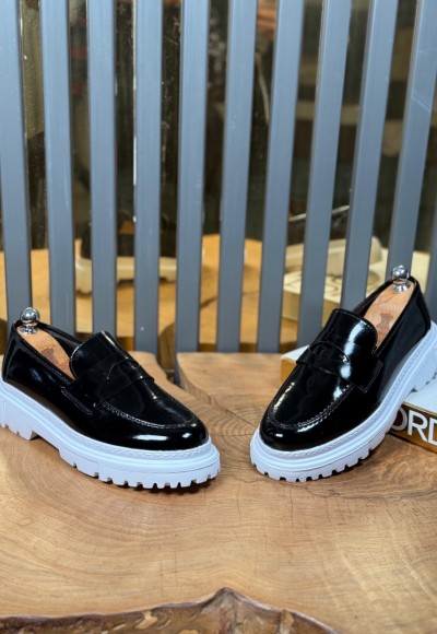 YENİ SEZON CASUAL ZR MODEL - SİYAH RUGAN DERİ