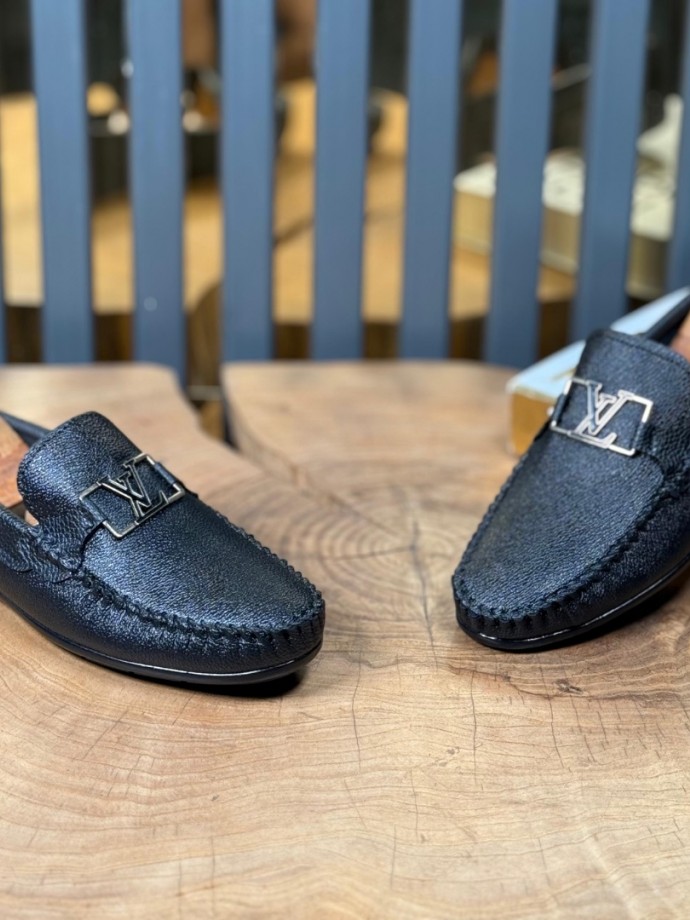 İTHAL YAZLIK LV ROK MODEL - SİYAH DERİ
