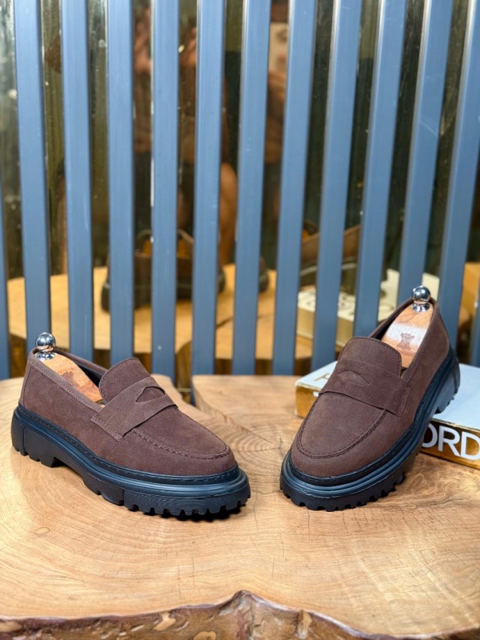 YENİ SEZON CASUAL MODEL - KAHVERENGİ SÜET YENİ SEZON CASUAL MODEL - KAHVERENGİ SÜET