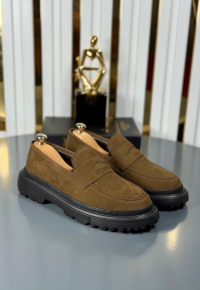 YENİ SEZON CASUAL MODEL - HAKİ SÜET YENİ SEZON CASUAL MODEL - HAKİ SÜET