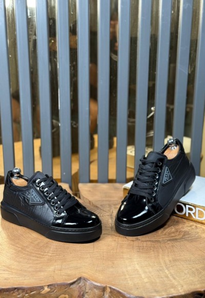 YENİ SEZON PRD SPOR MODEL - SİYAH RUGAN VE SATEN DERİ YENİ SEZON PRD SPOR MODEL - SİYAH RUGAN VE SATEN DERİ