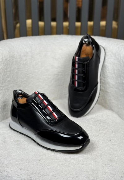 YENİ SEZON TOMY SPOR MODEL - SİYAH RUGAN - MAT