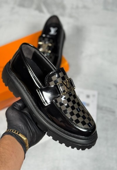 İTHAL YENİ SEZON LV CASUAL MODEL - SİYAH RUGAN İTHAL YENİ SEZON LV CASUAL MODEL - SİYAH RUGAN