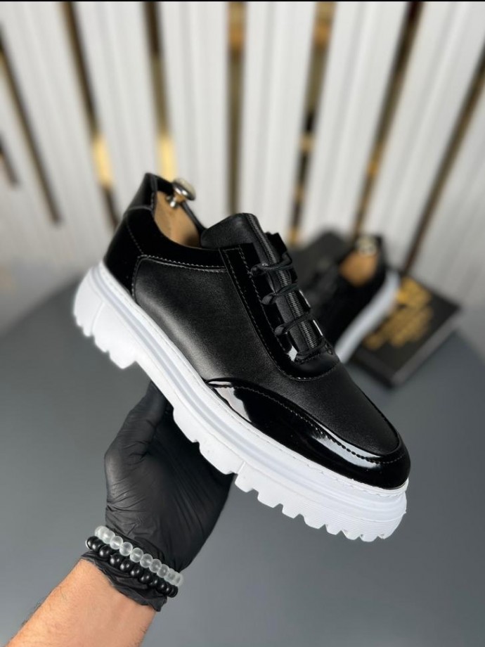 İTHAL YENİ SEZON CRSTN CASUAL MODEL - SİYAH RUGAN İTHAL YENİ SEZON CRSTN CASUAL MODEL - SİYAH RUGAN