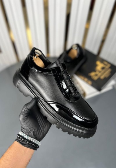 İTHAL YENİ SEZON CASUAL ZR MODEL - SİYAH RUGAN / MAT İTHAL YENİ SEZON CASUAL ZR MODEL - SİYAH RUGAN / MAT