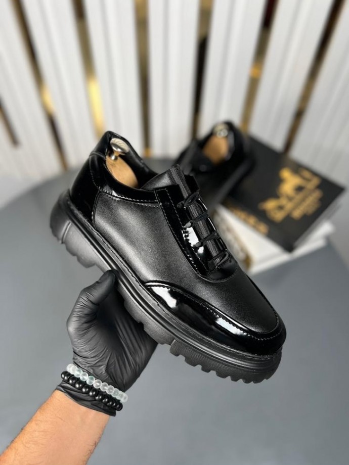  İTHAL YENİ SEZON CASUAL ZR MODEL - SİYAH RUGAN / MAT