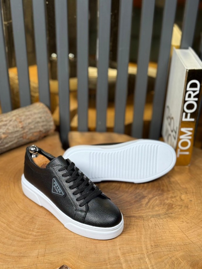  YENİ SEZON PRD CASUAL MODEL - SİYAH DERİ