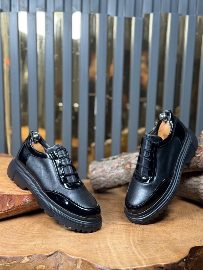 YENİ SEZON ZRA CASUAL PREMIUM MODEL - SİYAH MAT VE RUGAN DERİ