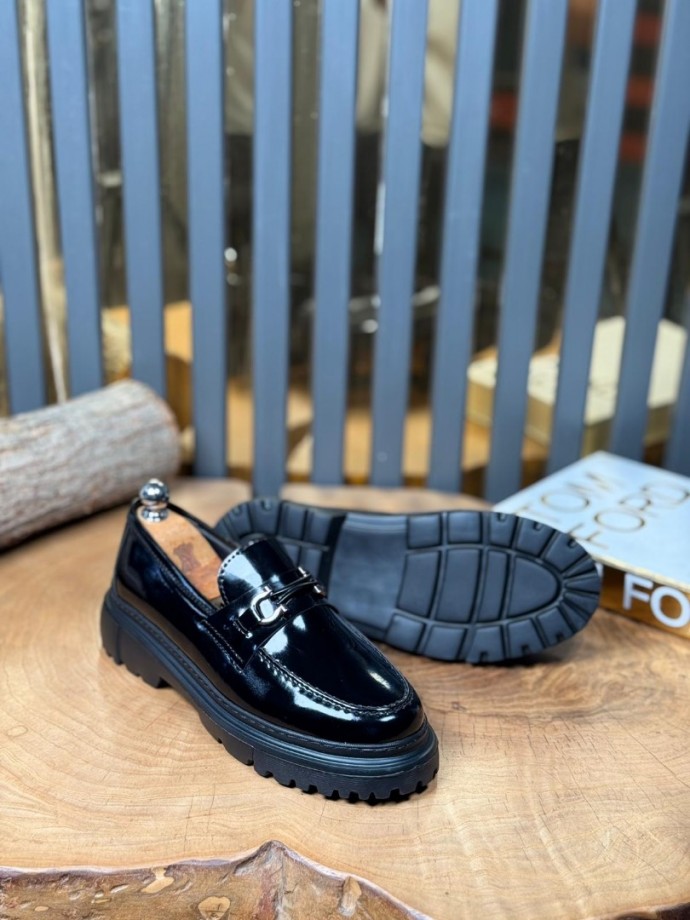 YENİ SEZON ZR CASUAL MODEL - SİYAH RUGAN DERİ