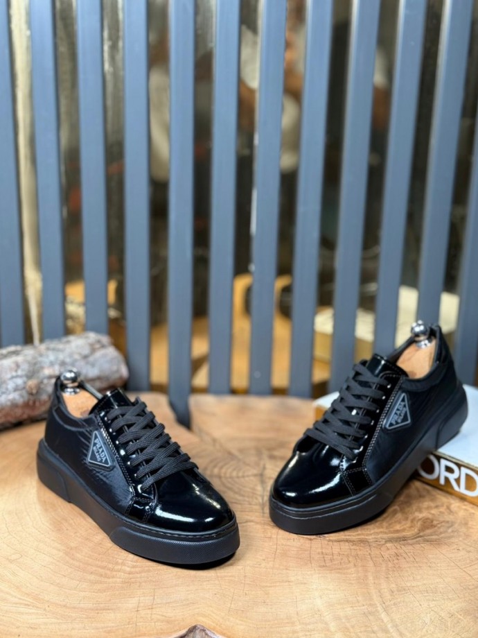 YENİ SEZON PRD CASUAL MODEL - SİYAH RUGAN VE SATEN 