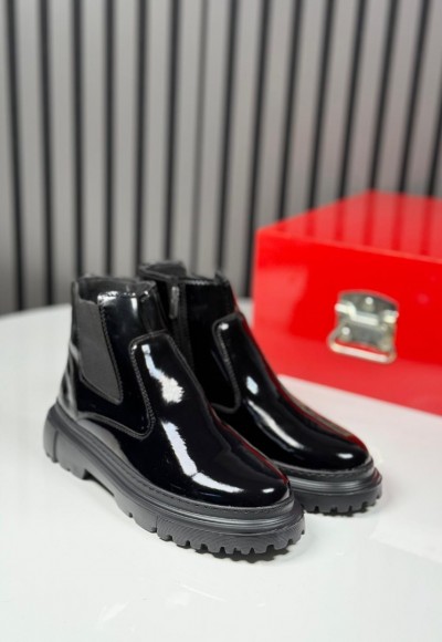 2025 CHELSEA İTALYAN SİYAH RUGAN FERMUARLI EVA BOT - SİYAH RUGAN BOT