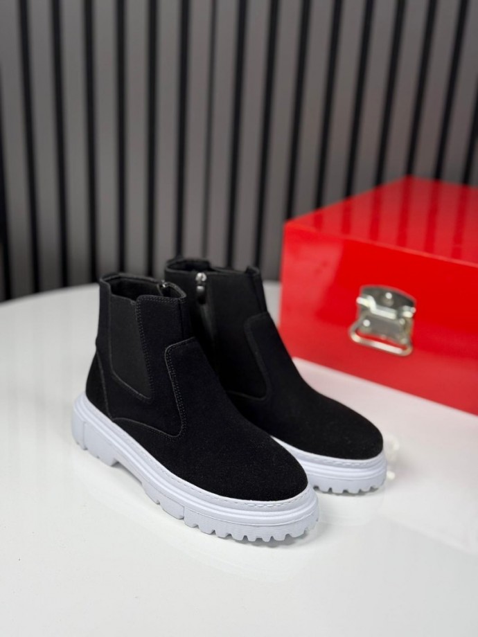 2025 CHELSEA İTALYAN SİYAH SÜET DERİ FERMUARLI EVA BOT - SİYAH SÜET BOT