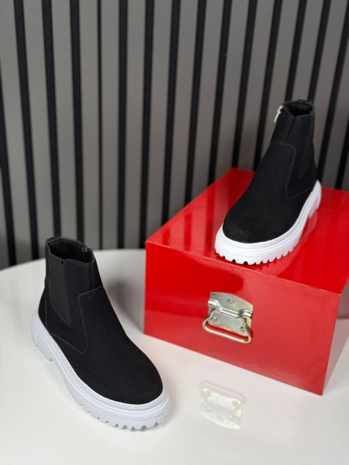 2025 CHELSEA İTALYAN SİYAH SÜET DERİ FERMUARLI EVA BOT - SİYAH SÜET BOT