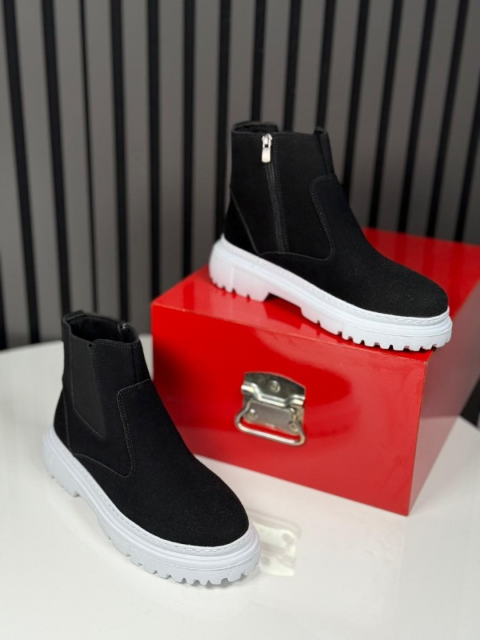 2025 CHELSEA İTALYAN SİYAH SÜET DERİ FERMUARLI EVA BOT - SİYAH SÜET BOT