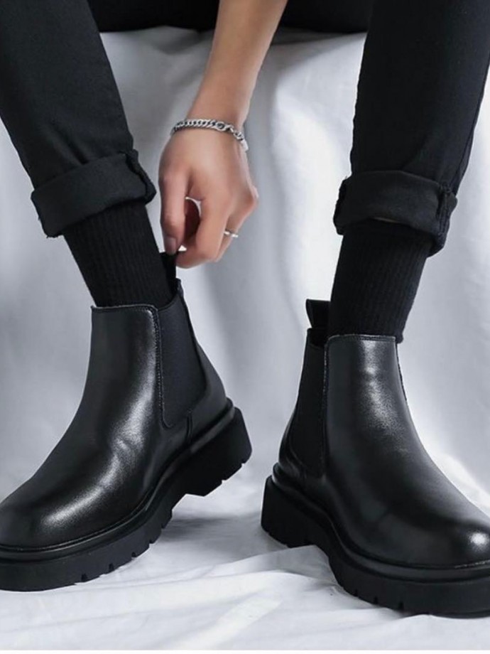 2025 YENİ SEZON NEW CHELSEA ZR SİYAH MAT DERİ  - SİYAH MAT DERİ  