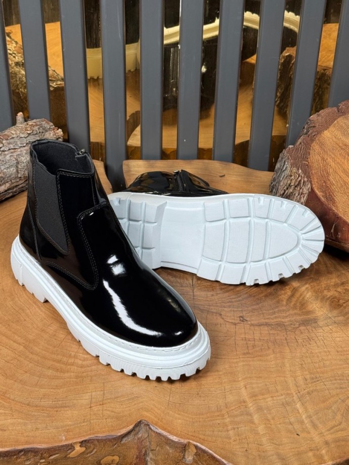 2025 YENİ SEZON EVA PRD SİYAH RUGAN BOT - SİYAH RUGAN DERİ 