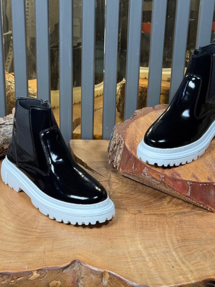 2025 YENİ SEZON EVA PRD SİYAH RUGAN BOT - SİYAH RUGAN DERİ 