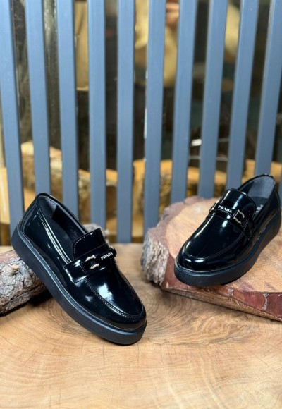 YENİ SEZON İTHAL PRD TOKALI MODEL SİYAH RUGAN DERİ YENİ SEZON İTHAL PRD TOKALI MODEL SİYAH RUGAN DERİ