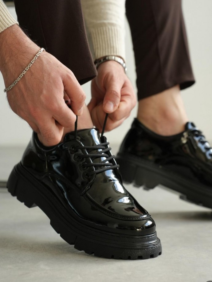 2025 YENİ SEZON ZR  YÜKSEK TABAN MODEL SİYAH RUGAN