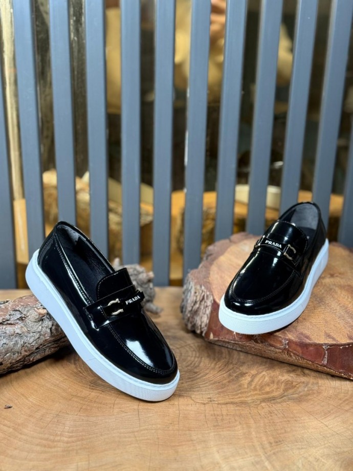 YENİ SEZON  İTHAL PRD  TOKALI MODEL SİYAH RUGAN DERİ 