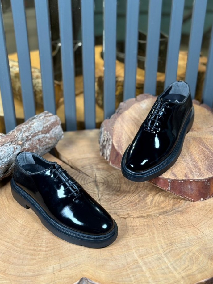 YENİ SEZON  İTHAL ZRA   MODEL SİYAH RUGAN DERİ 