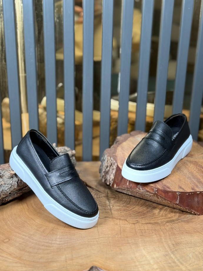 YENİ SEZON  İTHAL SARAR  MODEL SİYAH DERİ 